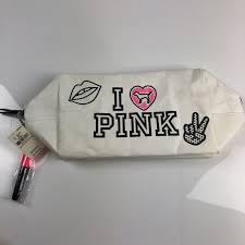 womens makeup bag with pink marker
