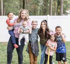 Teen mom 2 star, kailyn lowry just posted the first photo of her three kids together, radaronline.com can. Teen Mom Kailyn Lowry Strips Down To Celebrate Imperfections