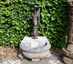 100 Old Fountains And Water Pumps
