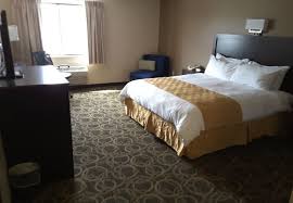 The room can accommodate up to 25 guests. Inn At The Canyons Monticello Ut Meeting Venue