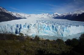 It stretches across the southern edge of both chile and argentina and is home to some extraordinary wonders. Patagonia Itinerary 3 Weeks In Argentina And Chile Man Vs Globe Uk Travel Blog