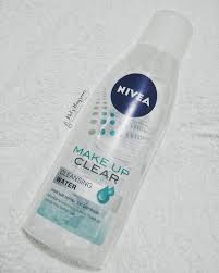 nivea makeup clear cleansing water