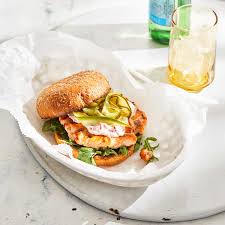salmon burgers with quick pickles red