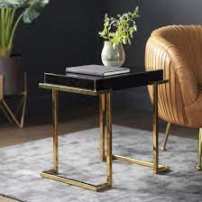Canela Mirrored Side Table In Black