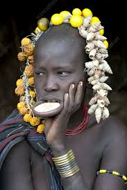 young mursi with lip plate