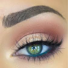 makeup looks for green eyes deals get