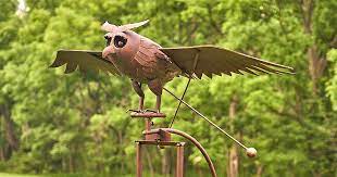 Giant Flapping Wings Owl Garden Stake