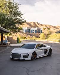 the audi r8 is the perfect everyday
