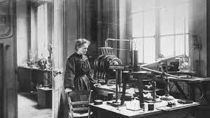 Marie curie is one of the major figures in the history of medicine. Beruhmte Wissenschaftlerin Marie Curie Eine Frau Zwei Nobelpreise Br Kinder Eure Startseite