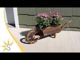 Sunnydaze Wooden Decorative Wheelbarrow