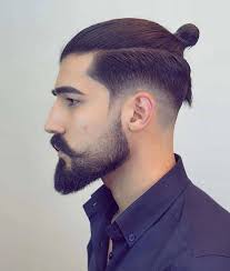Bu modern ve iddialı trendi saçlarında en iyi şekilde taşıyan erkekler ile karşınızdayız. Dusunmek Onerme Tepki Sac Toplama Erkek Sewercide Org