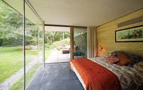 Amazing Bedroom Ideas With Glass Wall