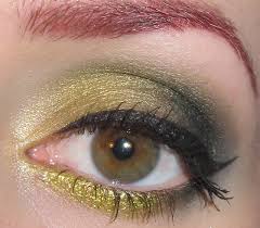 golden olive green eye makeup look