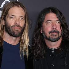 Foo Fighters drummer dies aged 50, band ...