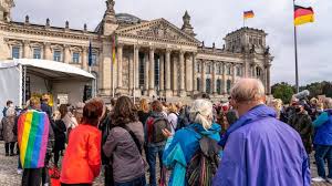 Should you visit the bundestag in berlin? Corona Skeptiker Planen Demonstration Gegen Pandemie Gesetzevor Dem Bundestag Rbb24