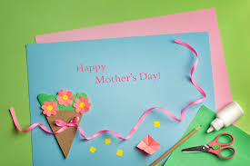 Moederdag cadeau knutselen, leuke tips voor het maken van een moederdag geschenk. Diy 6 Ideeen Voor Een Mooie Moederdag Kaart Het Woonschrift