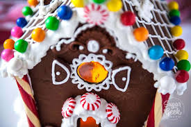 advanced gingerbread house techniques