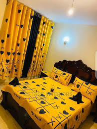 matching curtains and bedsheets in