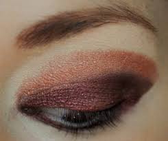 burgundy burlesque eyeshadow how to
