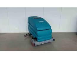 scrubber dryer tennant 5680 from