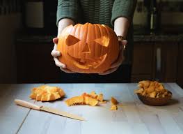 how to carve a pumpkin for halloween