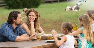 Jennifer garner, martin henderson, courtney fansler and others. Faith Based Films Like Miracles From Heaven Score At The Box Office