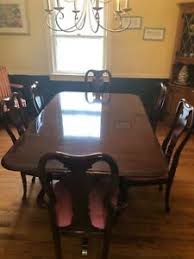 Find the perfect home furnishings at hayneedle, where you can buy online while you explore our room designs and curated looks for tips, ideas & inspiration to help you along the way. Cherry Dining Furniture Sets With Additional Leaves And 8 Items In Set For Sale In Stock Ebay