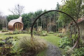 Creating The Perfect Edinburgh Garden