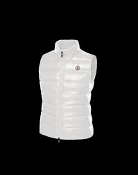 Born in the mountains, lives in the city. Ghany Gilet For Women Moncler Us