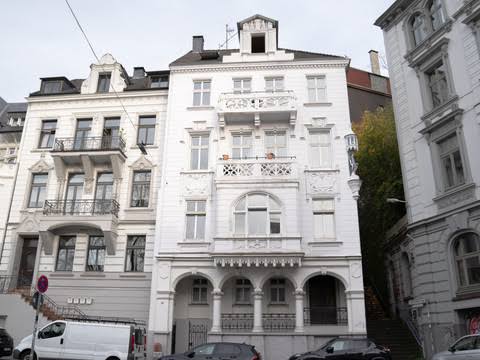 Города Германии. Северный Рейн-Вестфалия. Часть 5 Города Германии. Северный Рейн-Вестфалия. Часть 5 города, Гладбах, Германии, город, Билефельд, является, городе, название, Гельзенкирхен, Вупперталь, территории, Гельзенкирхена, центром, округа, церковь, аббатства, Город, который, Среди, Равенсберг
