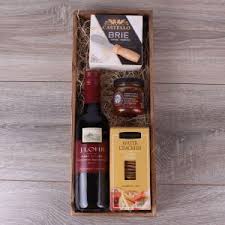 wine gift baskets alcohol gift baskets