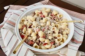 creamy pasta with sausage mel and
