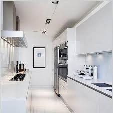 Si pensamos en tendencias, en cuanto a diseños de cocinas, las cocinas blancas son un ejemplo. Inspiracion De Diseno Con Estas Cocinas Blancas Modernas
