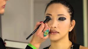 how to apply smokey eyes for asian