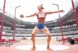 United states' record holder in the discus throw valarie allman has qualified for the olympic finals with an opening throw of 66.42 meters, almost 3m further than anyone else. Dtk2cub7jpmdqm