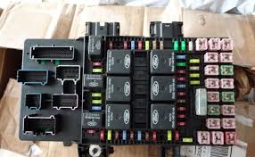 Which fuse for the radio in lincoln navigator 2003. 2003 2006 Expedition Lincoln Navigator Fuse Box Fuel Cute766