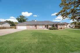 mcqueeney tx real estate homes for