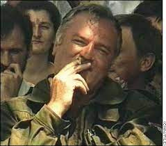 Ratko Mladic, il cerchio si stringe / Serbia / aree / Home - Osservatorio  Balcani e Caucaso Transeuropa