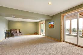 what color walls go with a brown carpet