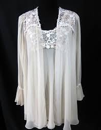 Flora Nikrooz Robe Nightgown Peignoir Set Vintage 1980s