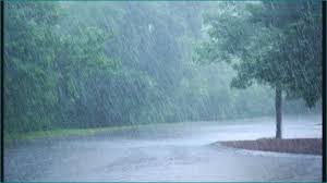 Millions of people use rainy mood while sleeping, studying, and relaxing. Heavy Rains In These Cities Of Telangana People Are Worried Newstrack English 1