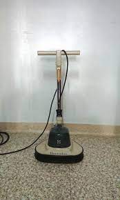 vine electrolux floor scrubber