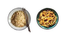 What is healthier lo mein or fried rice?