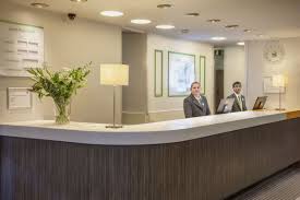 Directly opposite the celtic manor resort, the holiday inn. Holiday Inn Washington Hotel Best Price Guaranteed