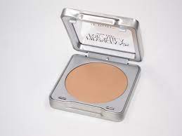 physicians formula le velvet foundation