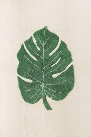 monstera green giant leaf rug