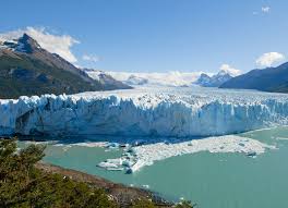 Uno de los glaciares mas imponentes de la patagonia. Patagonia Map History Population Animals Facts Britannica