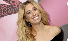 Stacey solomon was born on october 4, 1989 in dagenham, essex, england as stacey chanelle solomon. Stacey Solomon Shoe Size And Body Measurements Celebrity Shoe Sizes