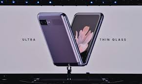 The samsung galaxy fold is the first foldable phone with a flexible screen from the world's largest smartphone maker. Samsung Galaxy Z Flip Is This Really True Innovation Soyacincau Com