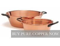 Why do chefs use copper pans?